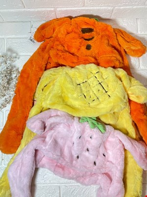 کلاه گوشدار پمپی 