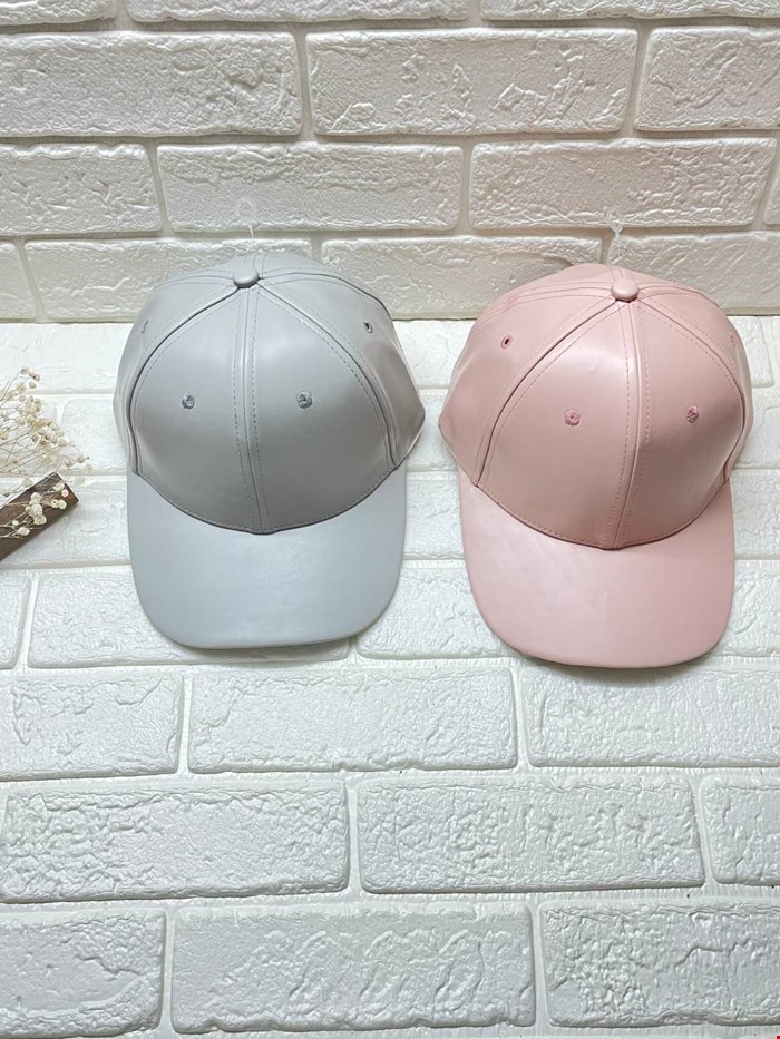 کلاه چرم رنگی