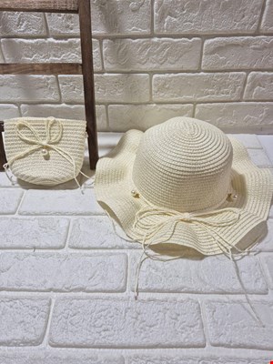 ست کلاه حصیری و کیف مرواریدی