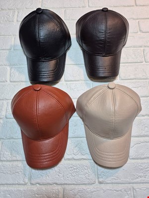 کلاه چرم نقابدار